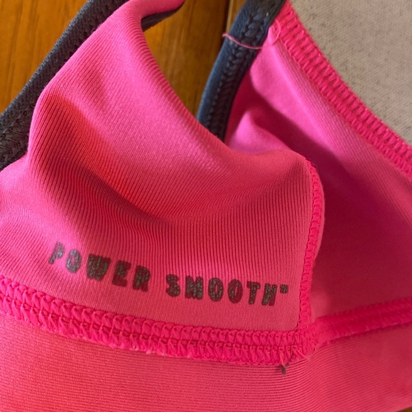 Pink Power Smooth Sports Bra - Picture 5 of 5